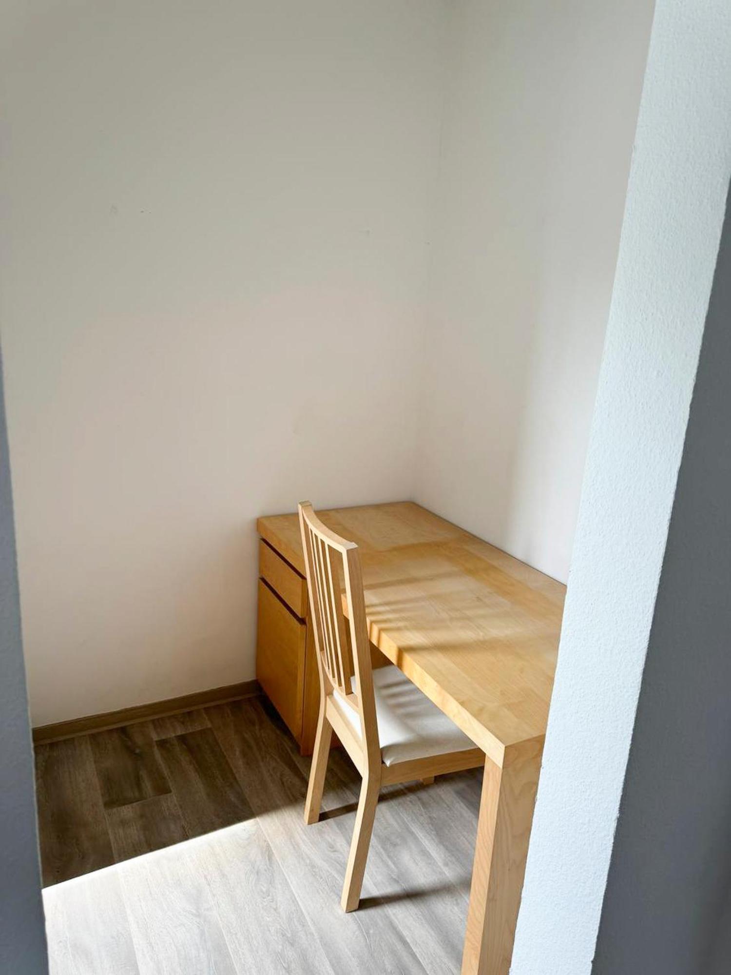 Grosse & Voll Ausgestattete Apartments, Studios, Doppelzimmer, Workspace, Parkplatz, Netflix, Prime & Schnelles Wifi In Ruhiger Lage Mit Garten Rudolstadt Luaran gambar